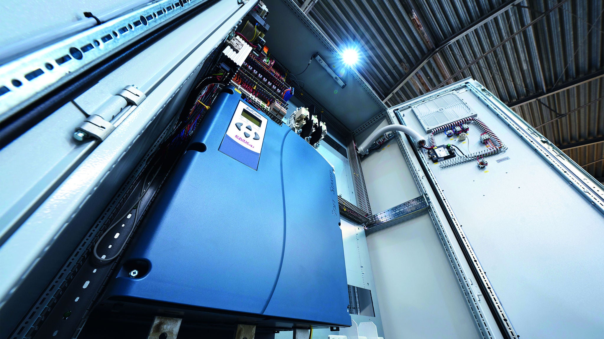 vx-se-free-standing-enclosure