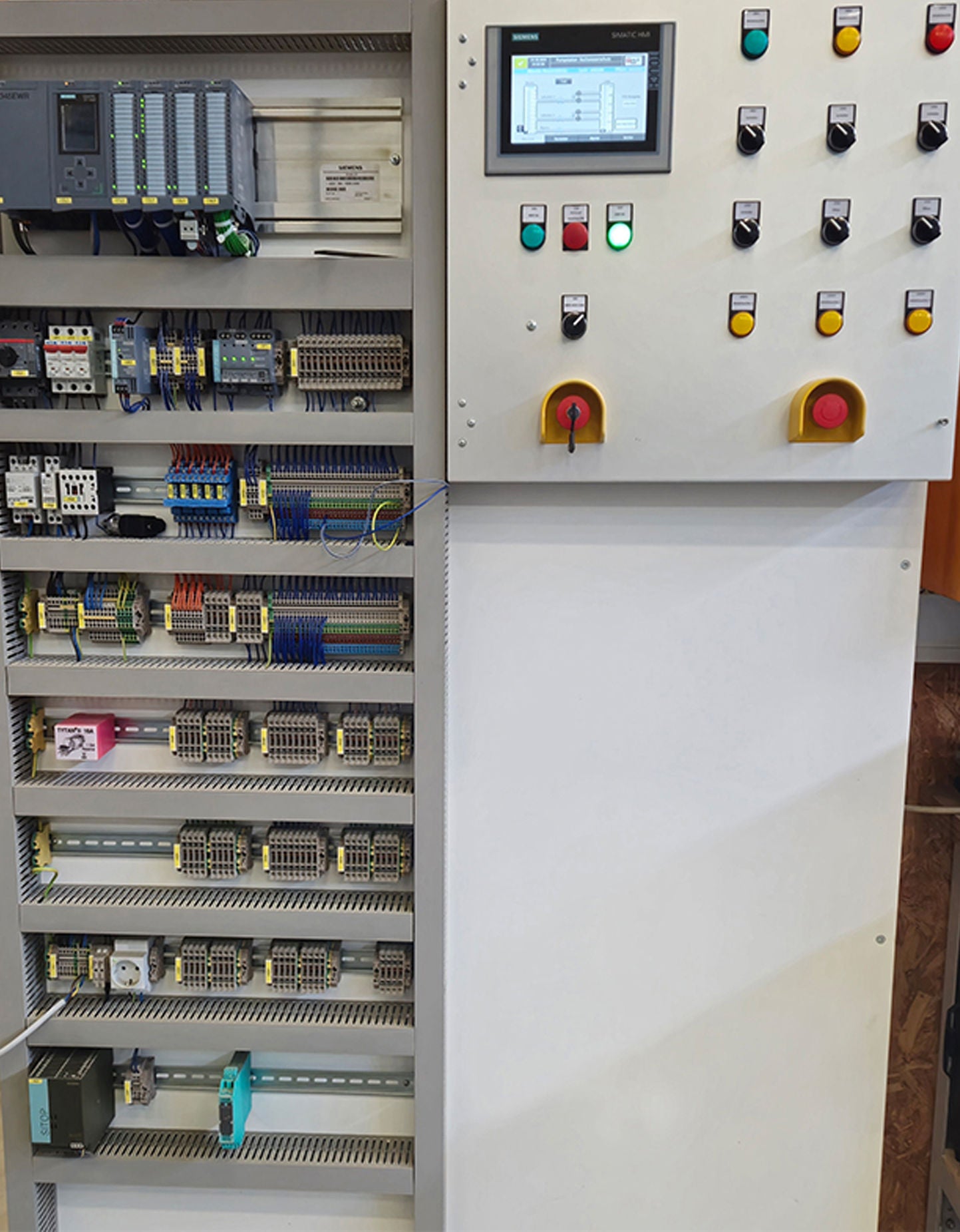 control-cabinet-for-the-pumping-station-of-the-flood-protection-system