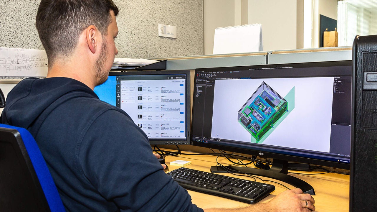 introduction-of-the-eplan-software-solutions-at-zkw